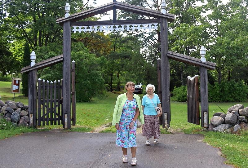 [ pilt: 074X  .JPG ]